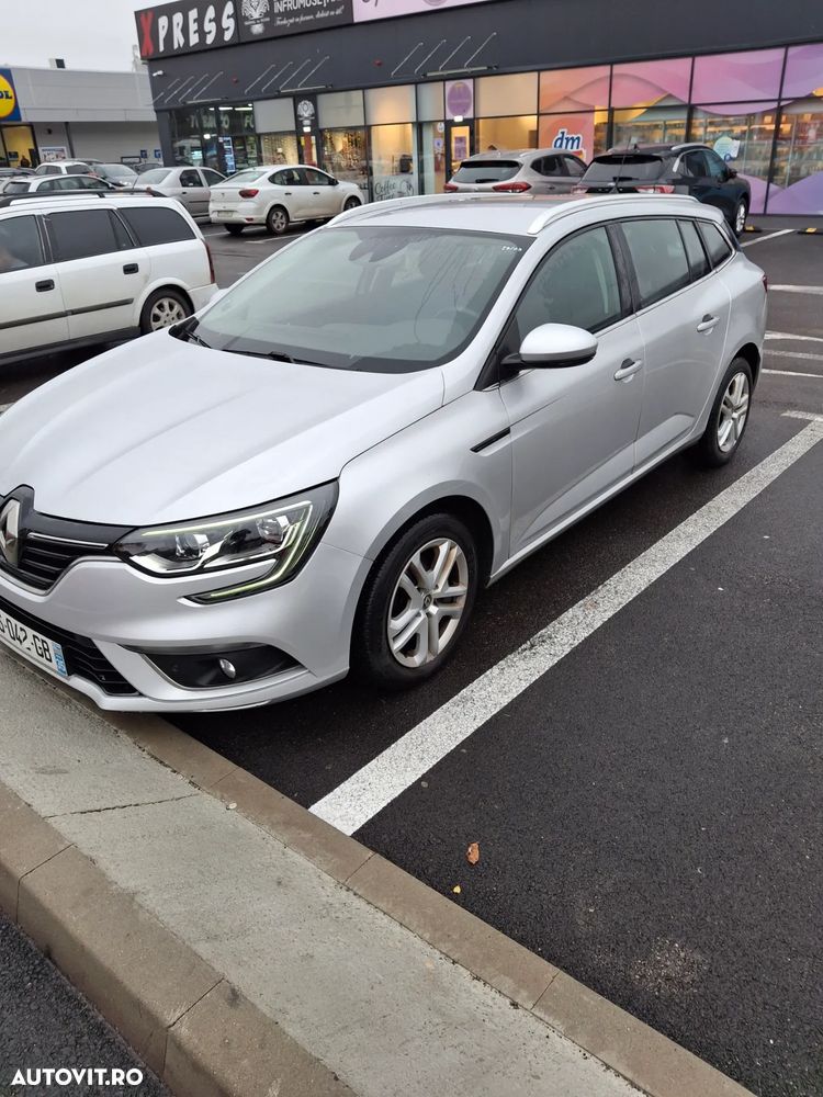 Renault Megane BLUE dCi EDC Limited - 4