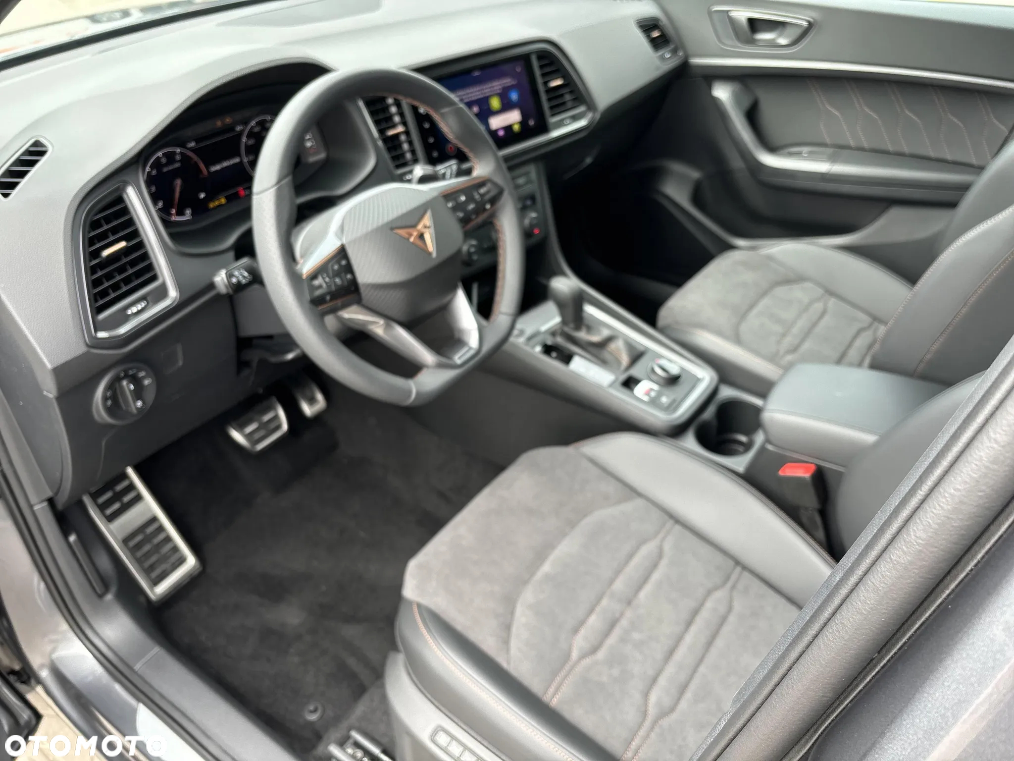 Cupra Ateca 1.5 TSI DSG - 10