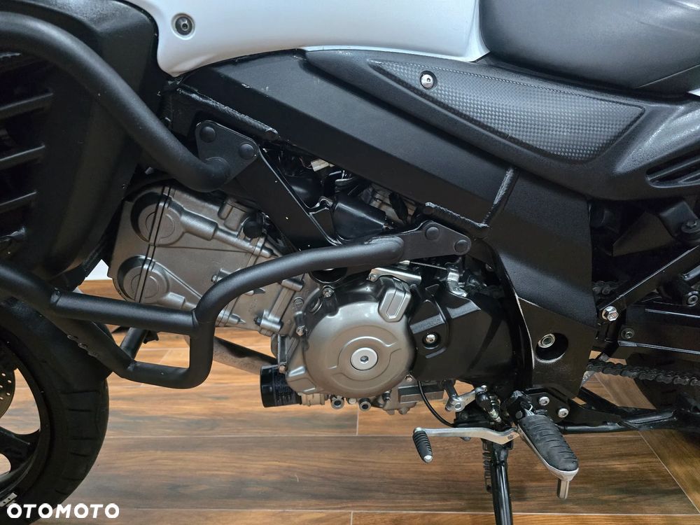 Suzuki DL - 19