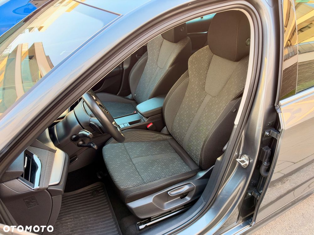 Skoda Octavia 2.0 TDI Style DSG - 8