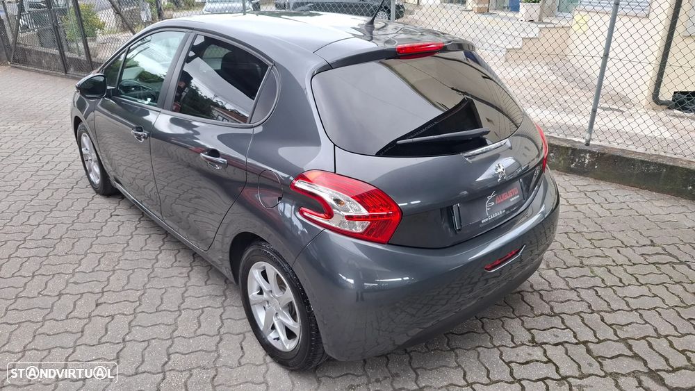 Peugeot 208 1.4 VTi Allure - 18