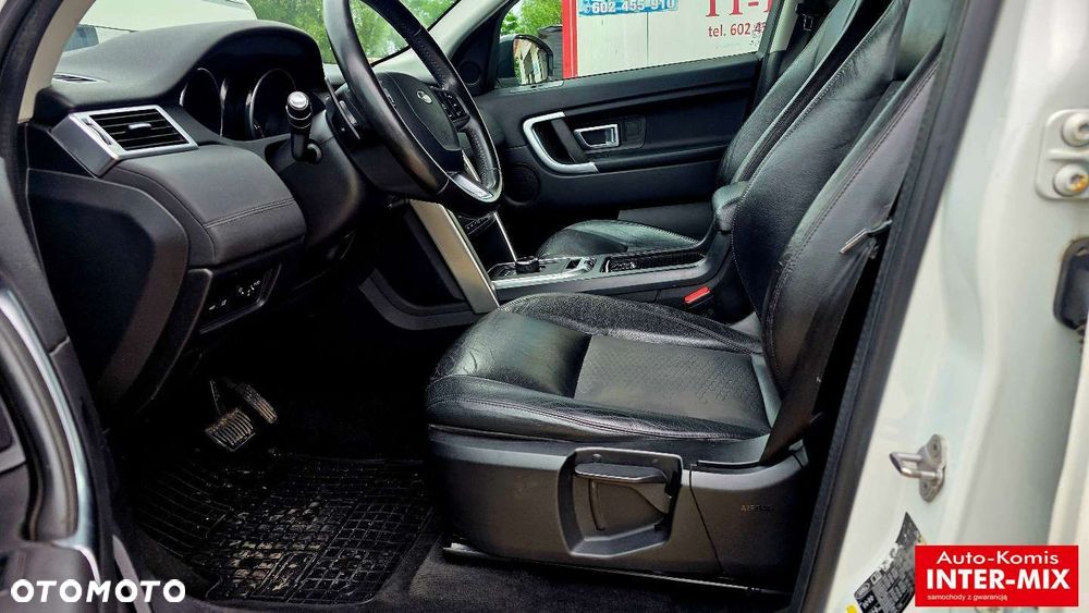 Land Rover Discovery Sport - 24