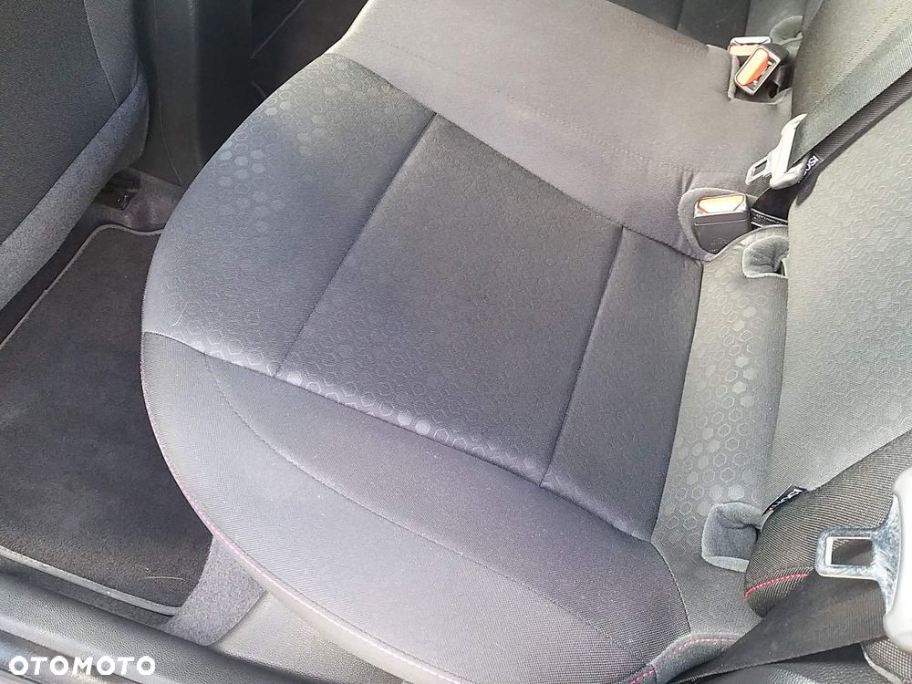 Hyundai i20 - 19