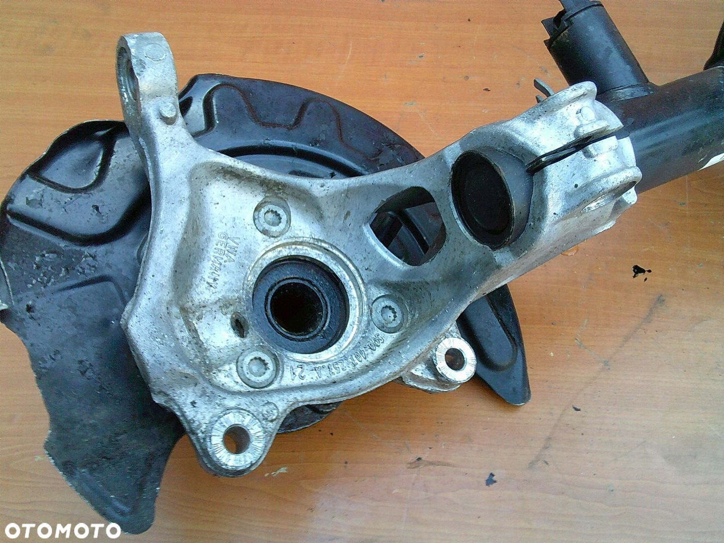 VW AUDI SKODA SEAT ZWROTNICA PRZÓD LEWA 5Q0407257A  AMORTYZATOR 3Q0413032A - 10