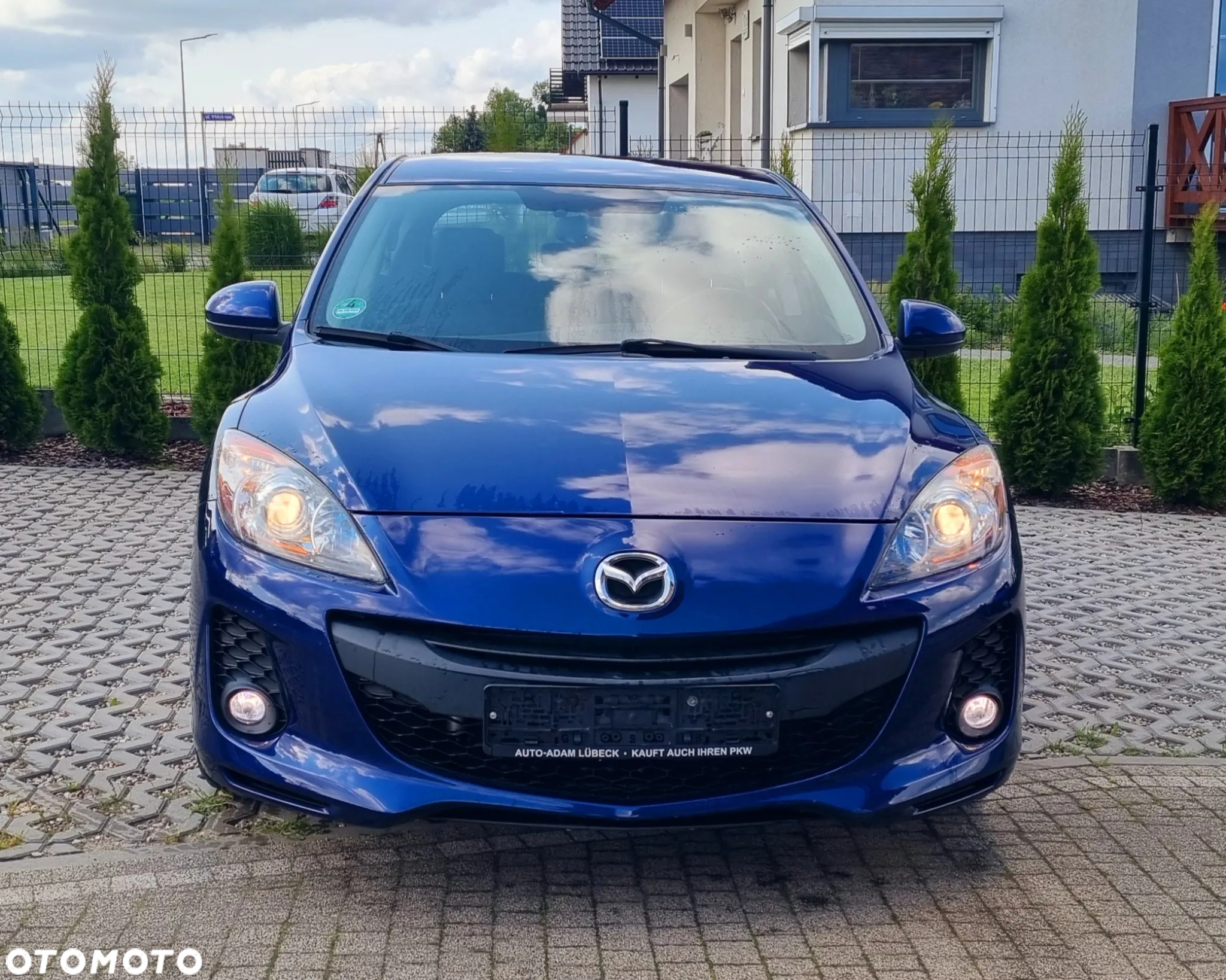 Mazda 3 1.6 Exclusive + - 2