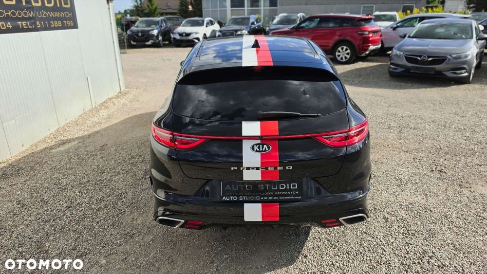 Kia ProCeed 1.6 T-GDI DCT7 OPF GT - 31