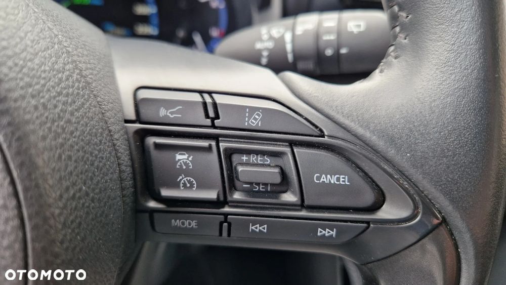Toyota Yaris Cross Hybrid 1.5 Style AWD - 26