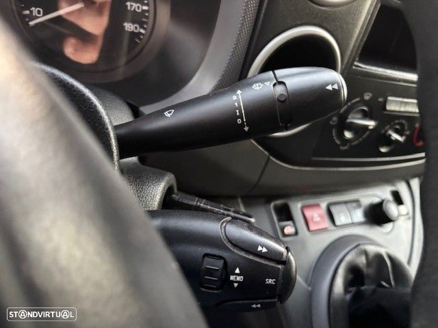Citroën Berlingo 1.6 e-HDi Séduction - 16