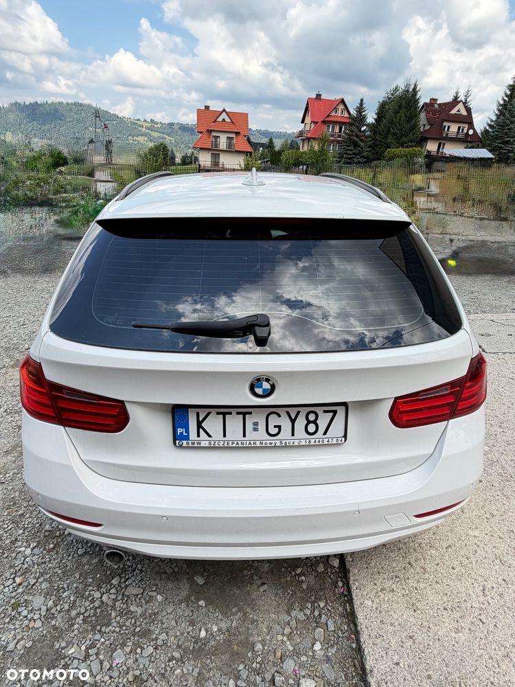 BMW Seria 3 320d xDrive - 7