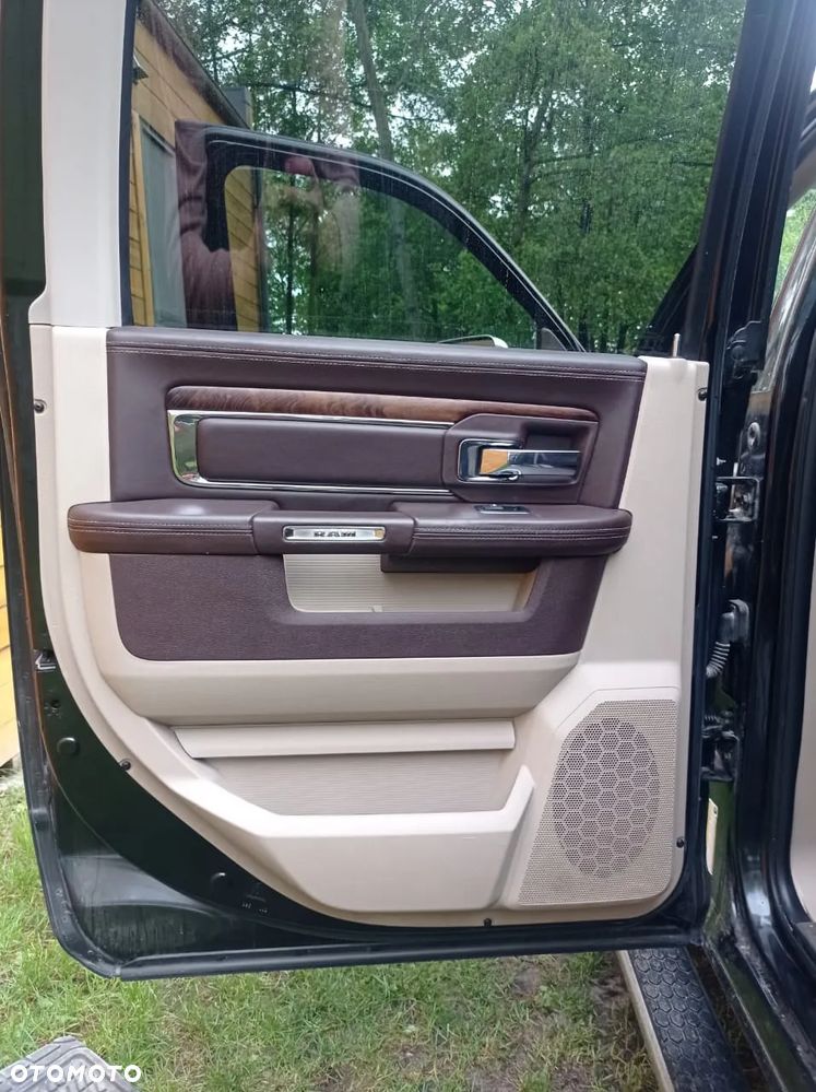 Dodge RAM 1500 5.7 4x4 - 4