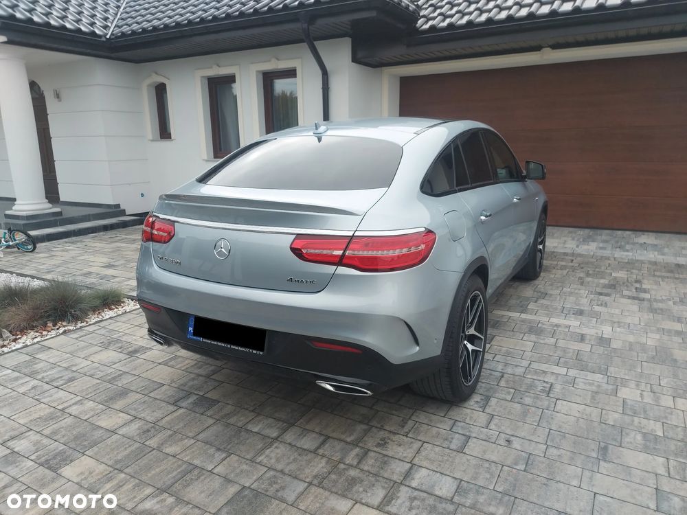 Mercedes-Benz GLE - 5