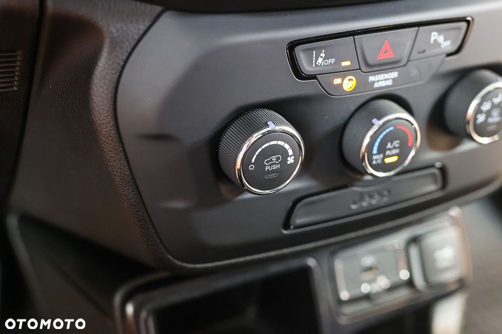 Jeep Renegade 1.0 GSE T3 Turbo Longitude FWD S&S - 41