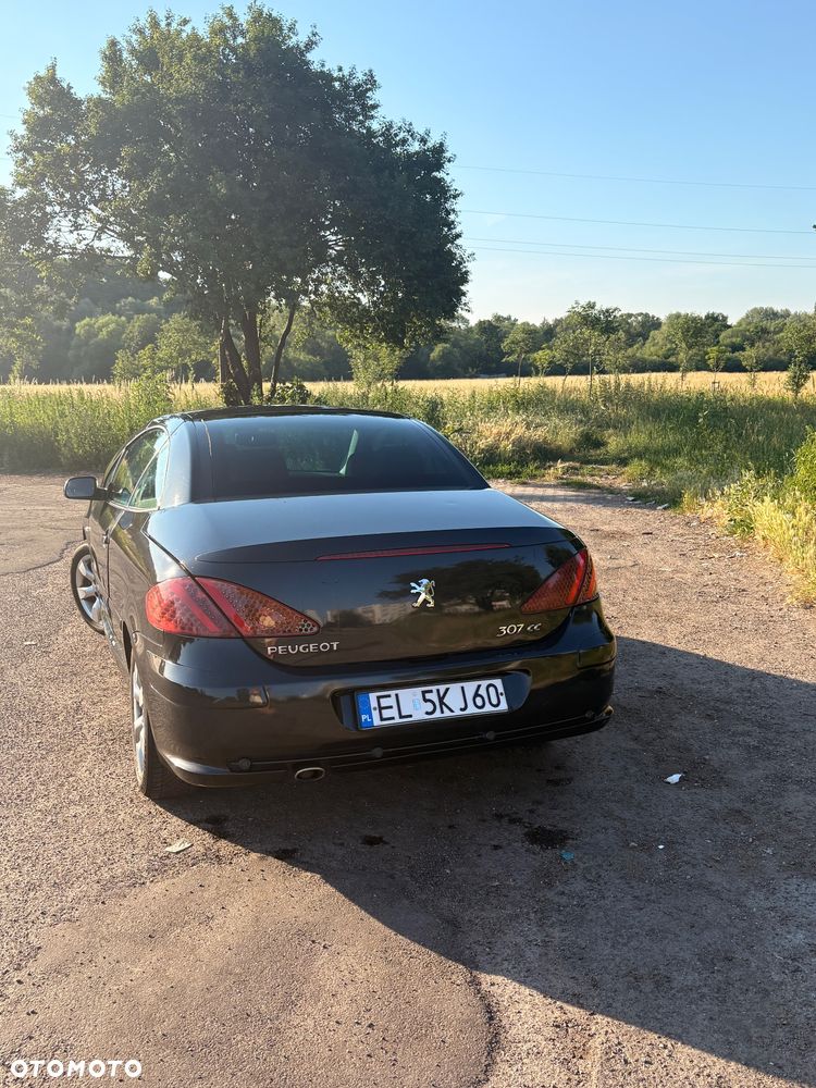Peugeot 307 CC 2.0 HDi Intense - 4