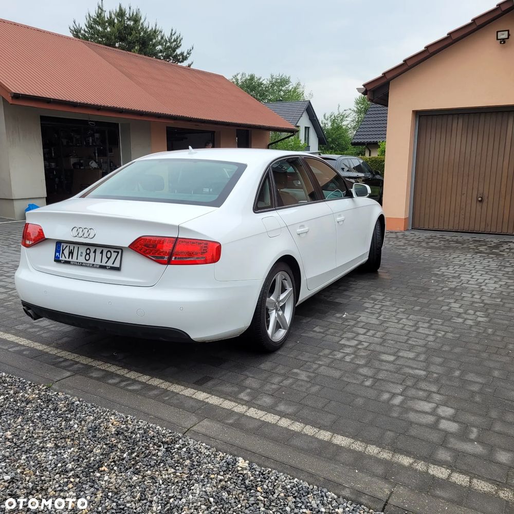 Audi A4 Limousine 2.0 TDI - 11