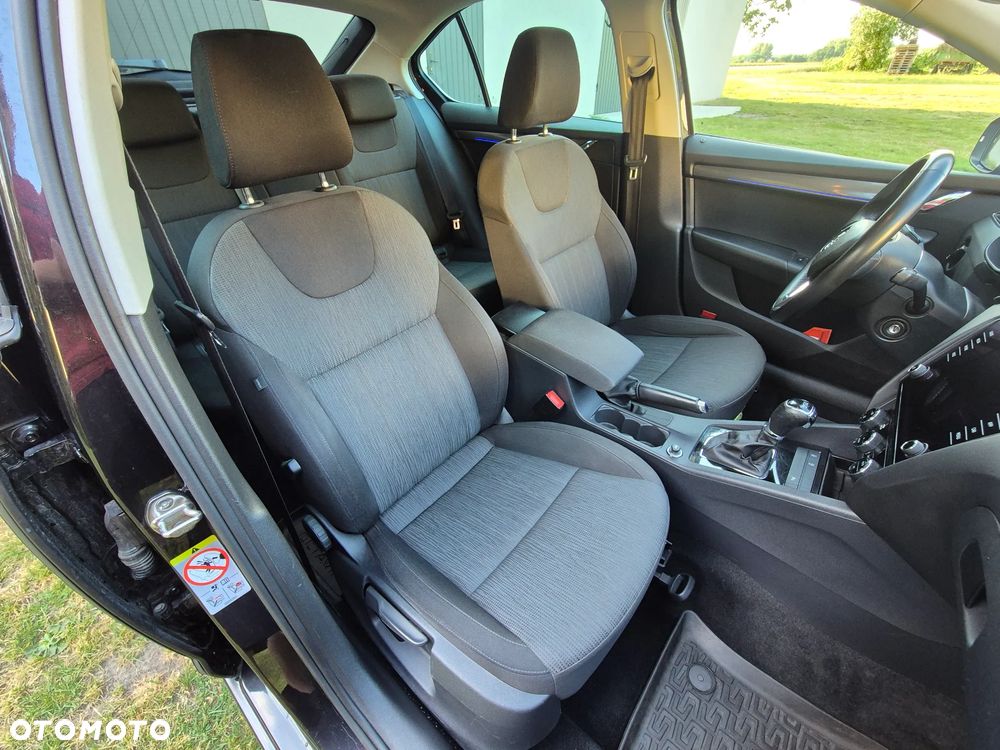 Skoda Octavia 2.0 TDI Style DSG - 15
