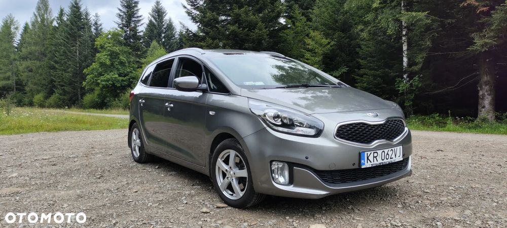 Kia Carens 1.6 GDI M - 5