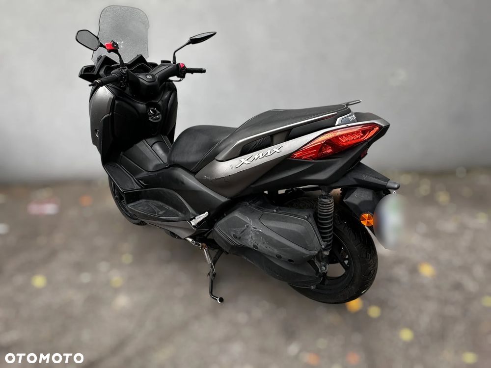 Yamaha X-max - 6