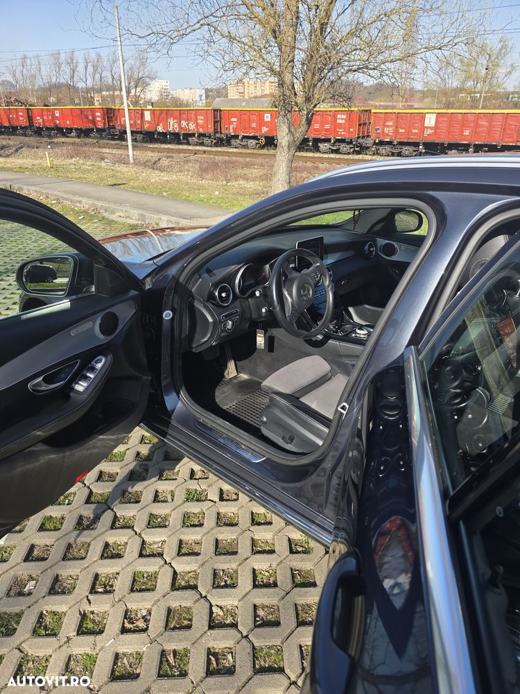Mercedes-Benz C 350 e Aut. - 10