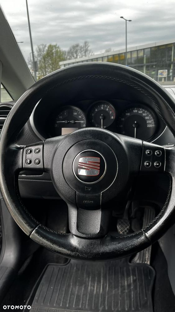 Seat Leon 1.6 Reference - 9