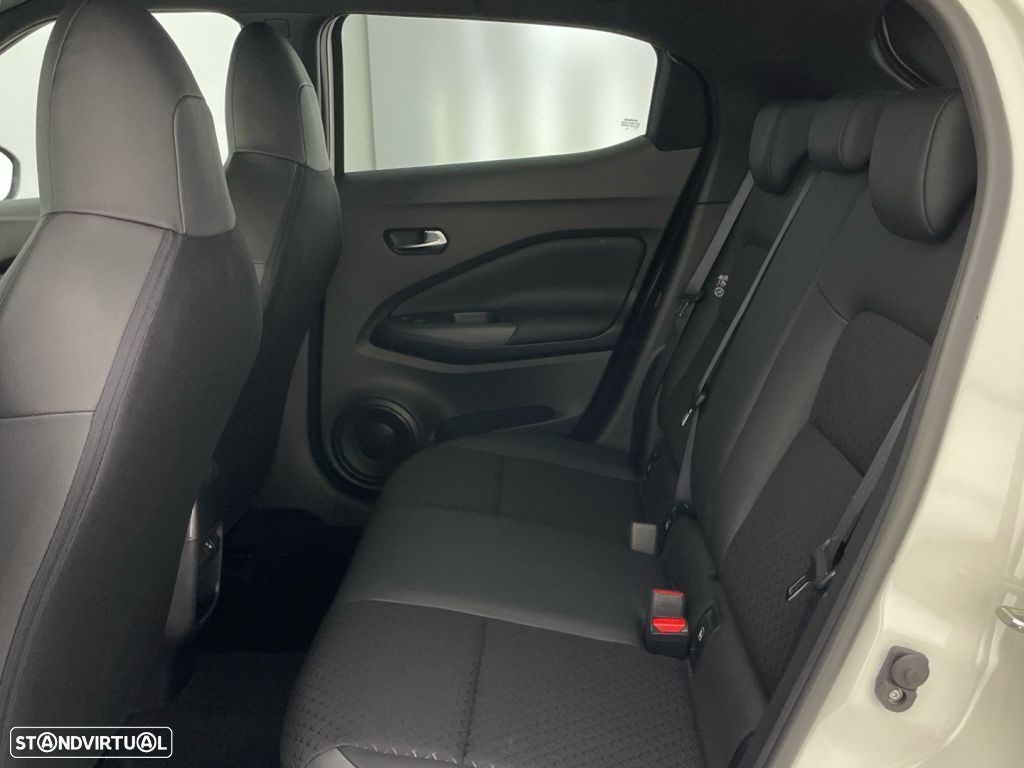 Nissan Juke 1.0 DIG-T N-Connecta - 12