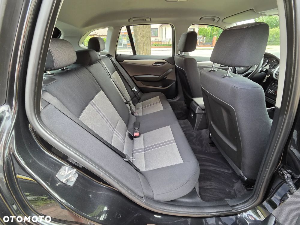 BMW X1 sDrive18i - 8