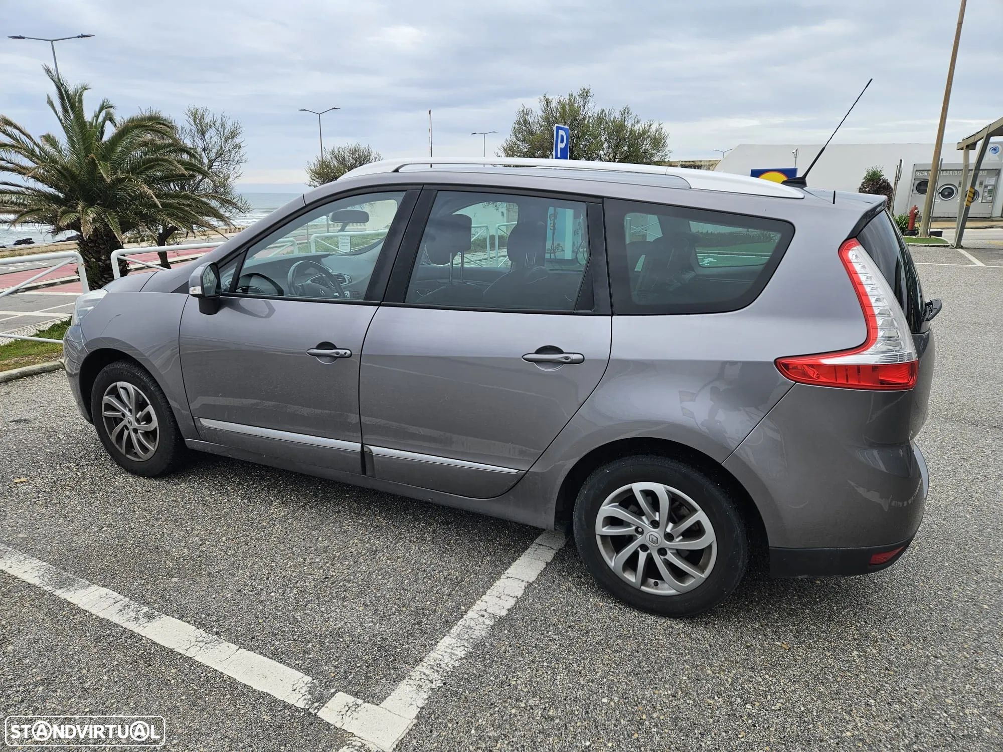 Renault Grand Scénic 1.5 dCi Dynamique S SS - 1