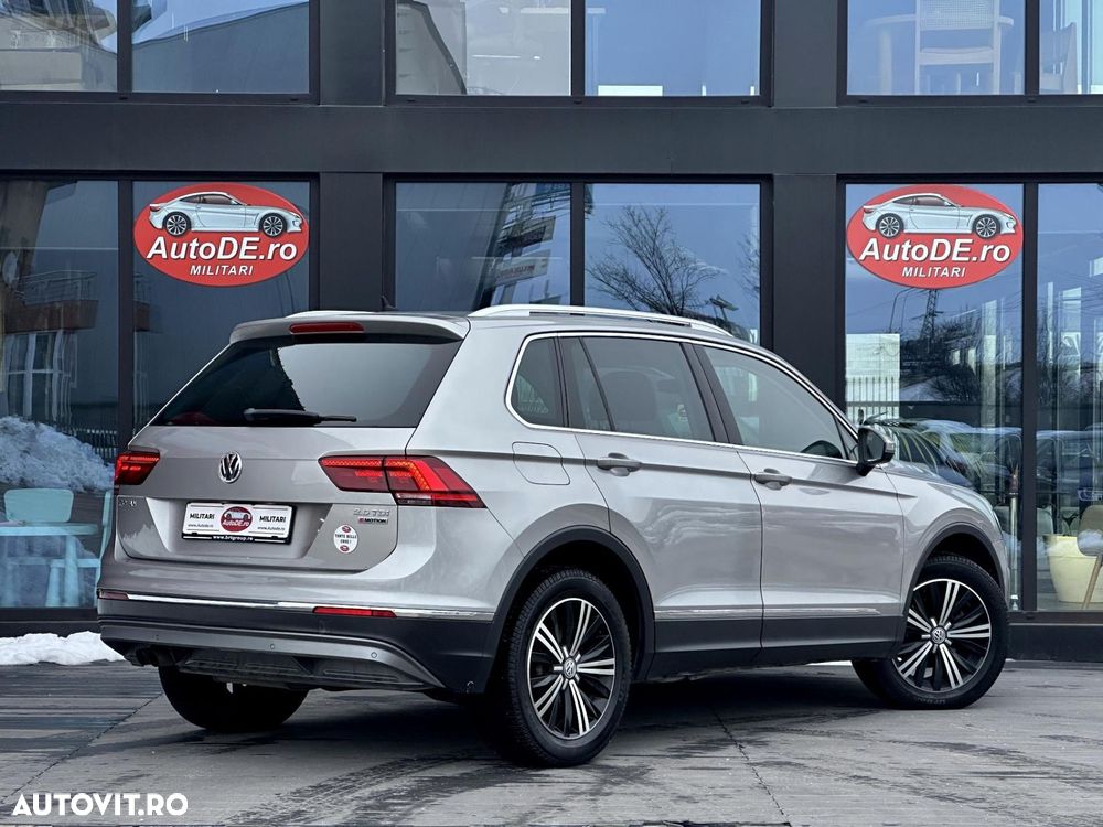 Volkswagen Tiguan - 5