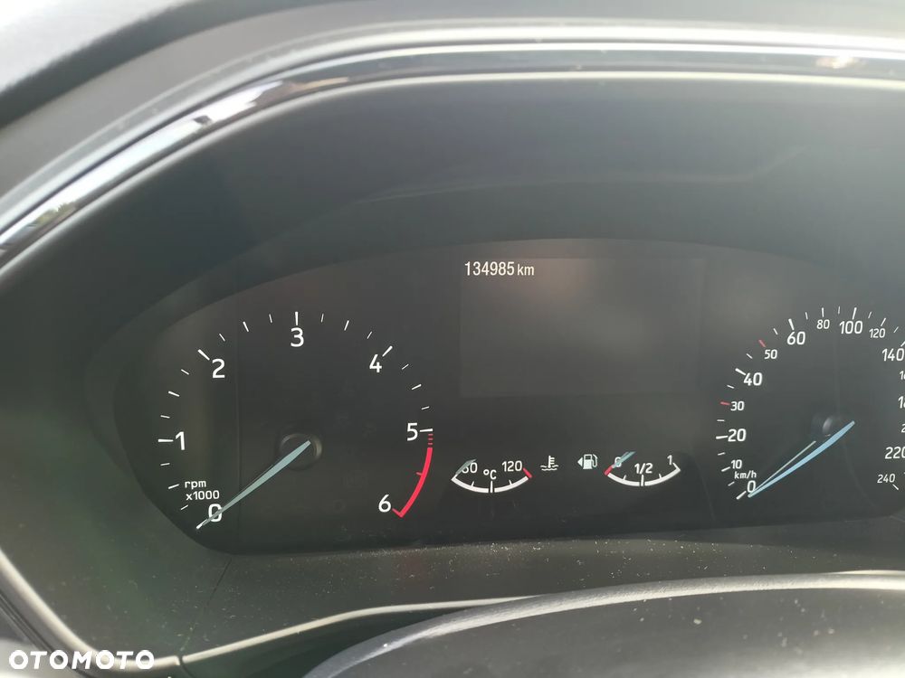 Ford Focus 1.5 EcoBlue ST-Line - 24