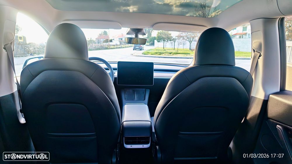 Tesla Model Y Performance Tração Integral - 20