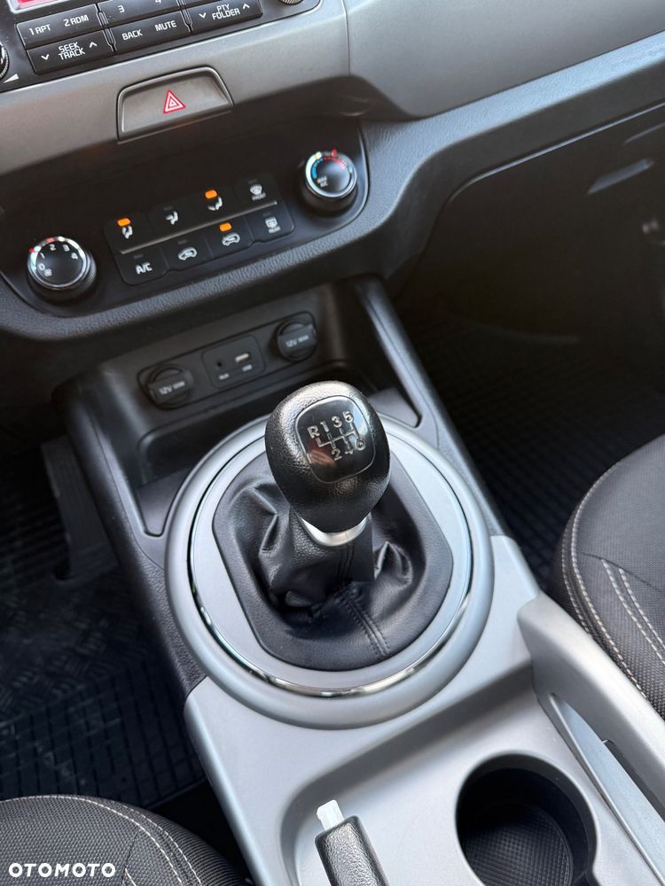 Kia Sportage 1.6 GDI Business Line 2WD - 28