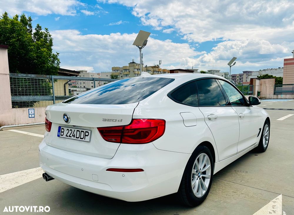 BMW Seria 3 320d Aut. Advantage - 10