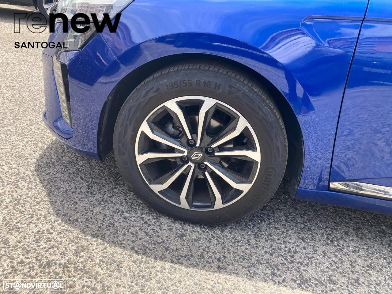 Renault Clio 1.0 TCe Techno Bi-Fuel - 8