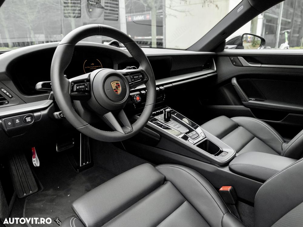 Porsche 911 Carrera PDK - 13
