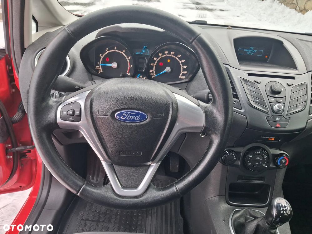 Ford Fiesta 1.25 Celebration - 12