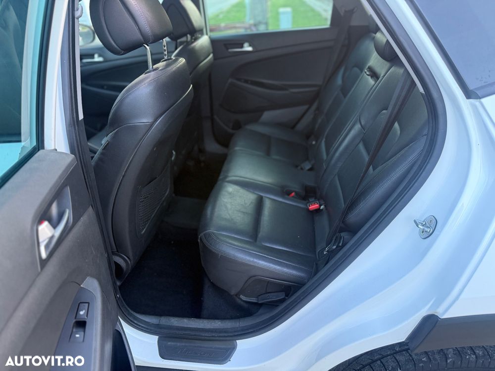 Hyundai Tucson blue 1.7 CRDi 2WD Advantage - 8