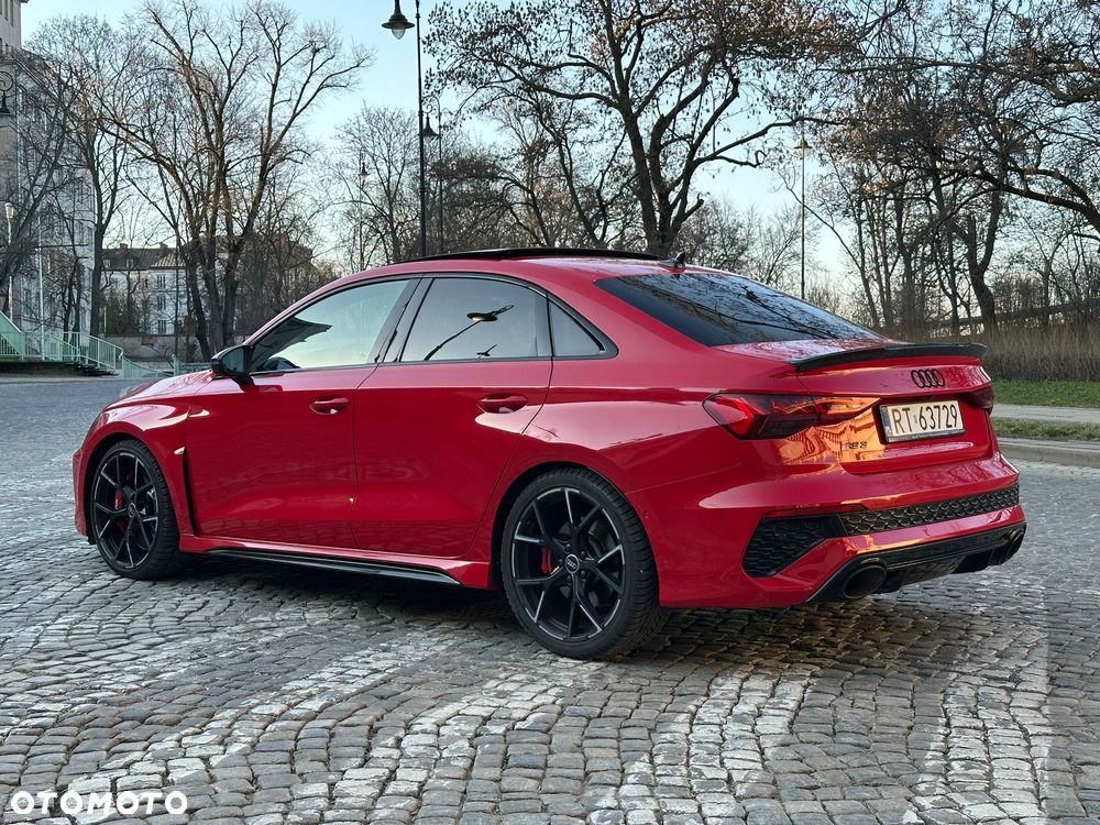 Audi RS3 Limousine TFSI Quattro S tronic - 3