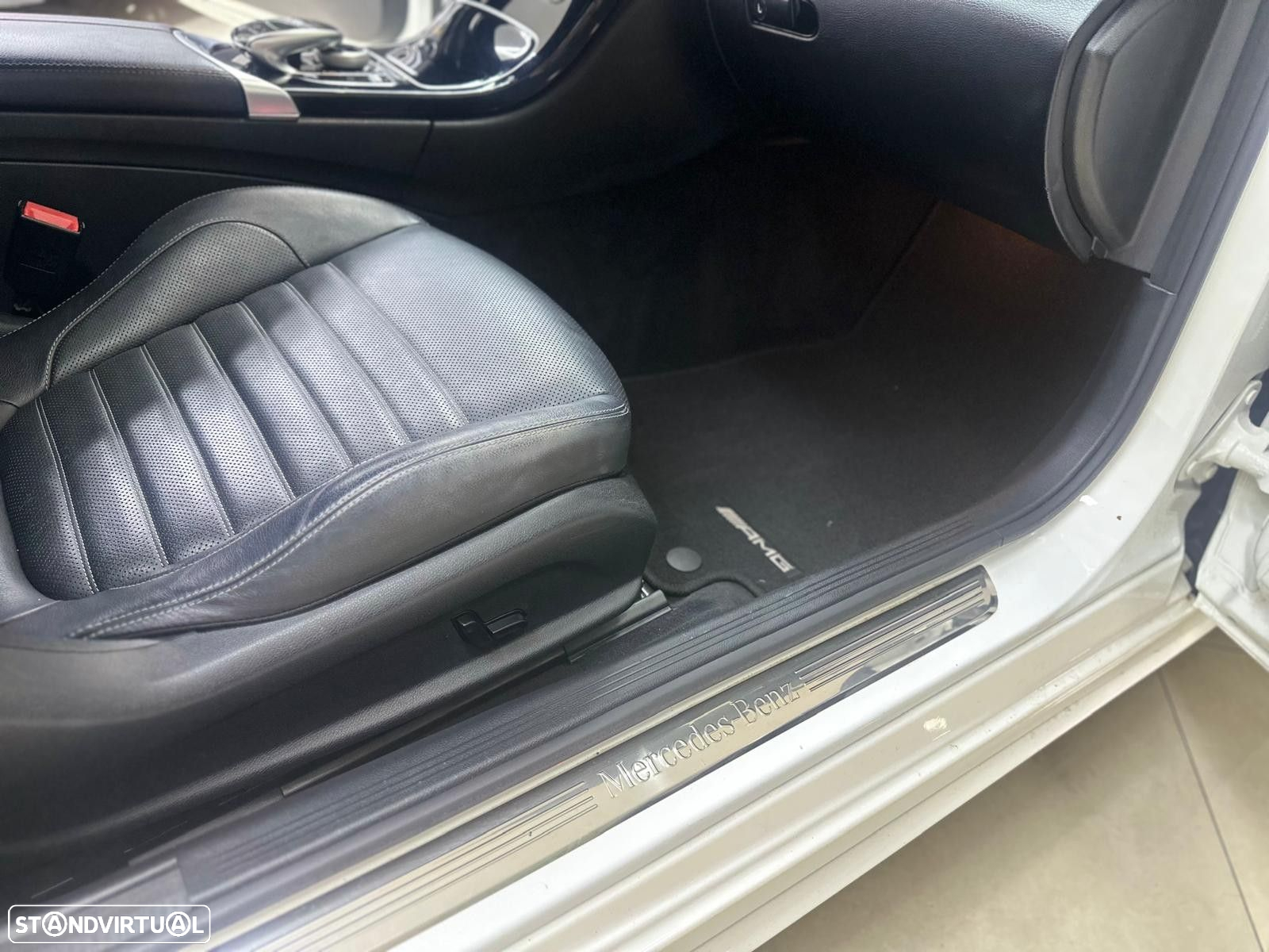 Mercedes-Benz C 250 d Coupe 9G-TRONIC AMG Line - 17