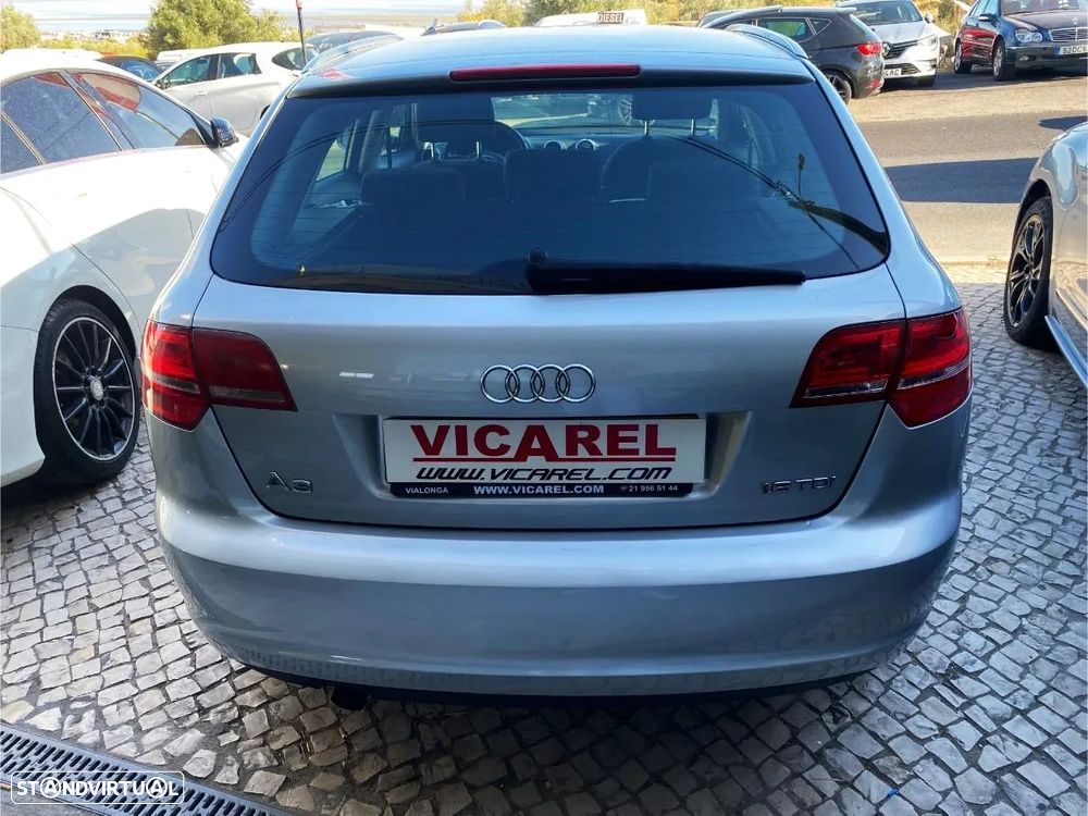 Audi A3 Sportback 1.6 TDI Attraction - 5