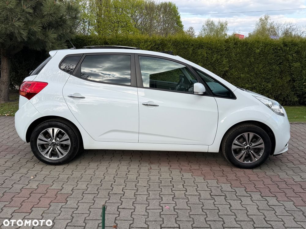 Kia Venga 1.4 CVVT Titanium Collection - 6