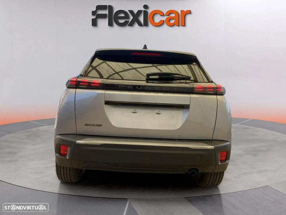 Peugeot 2008 1.2 PureTech Allure - 8