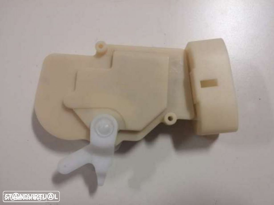 Pistola mecanismo fecho central toyota yaris (novas) - 3