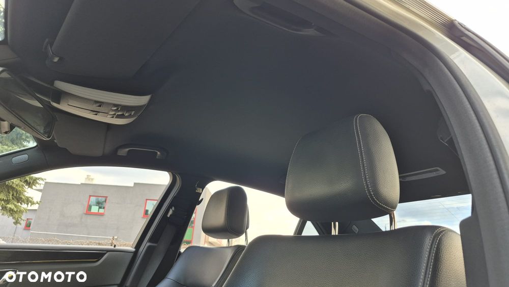 Mercedes-Benz Klasa E - 8