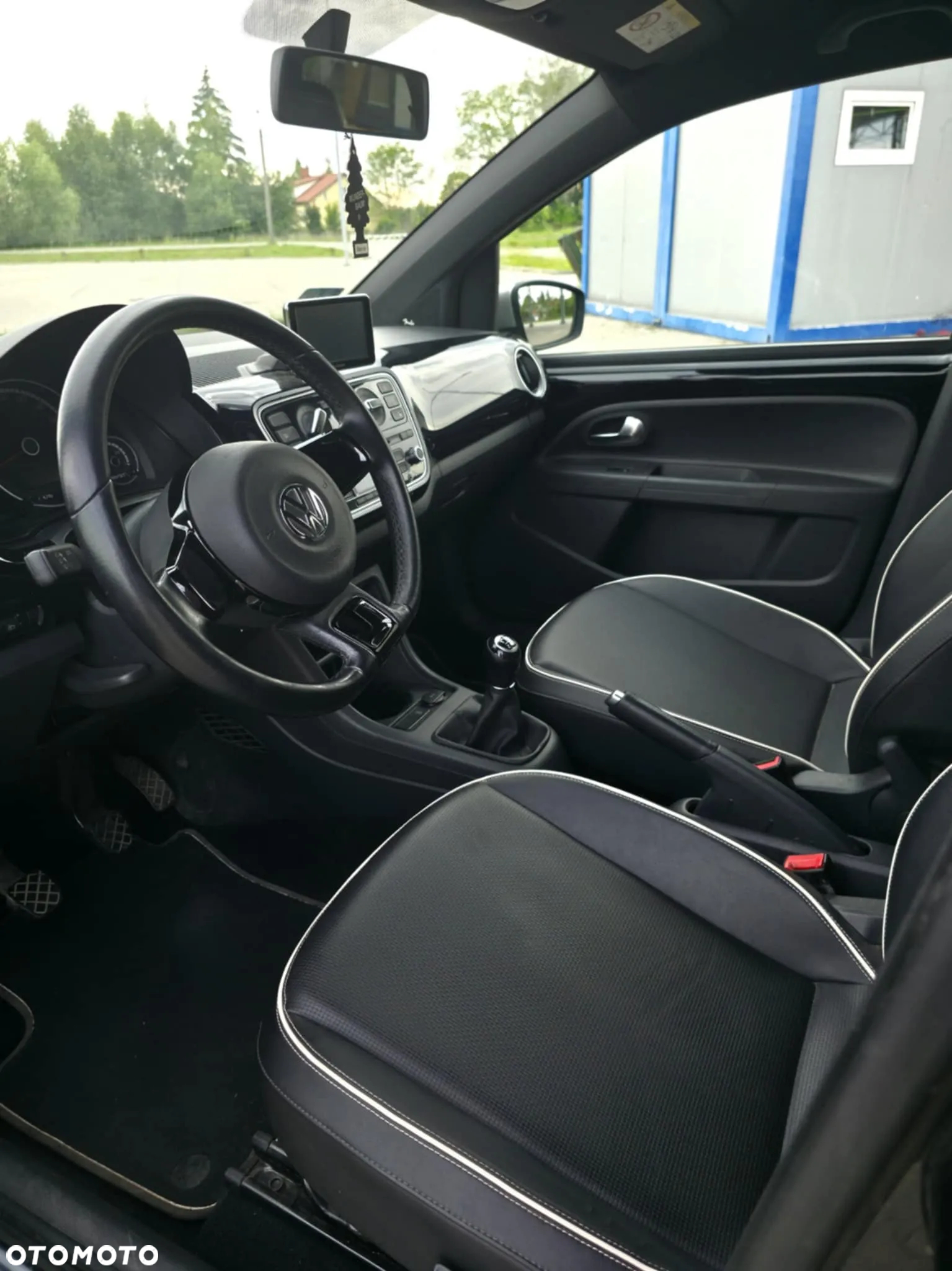 Volkswagen up! 1.0 street - 9
