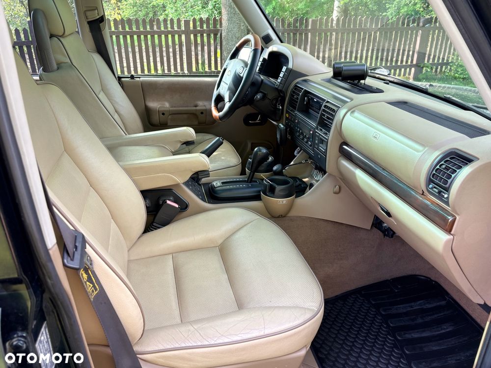 Land Rover Discovery 4.0 V8 ES - 8