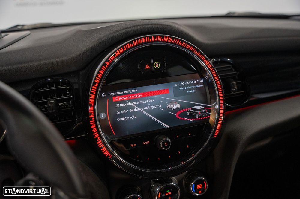 MINI 3 Portas John Cooper Works Auto Desportiva - 25