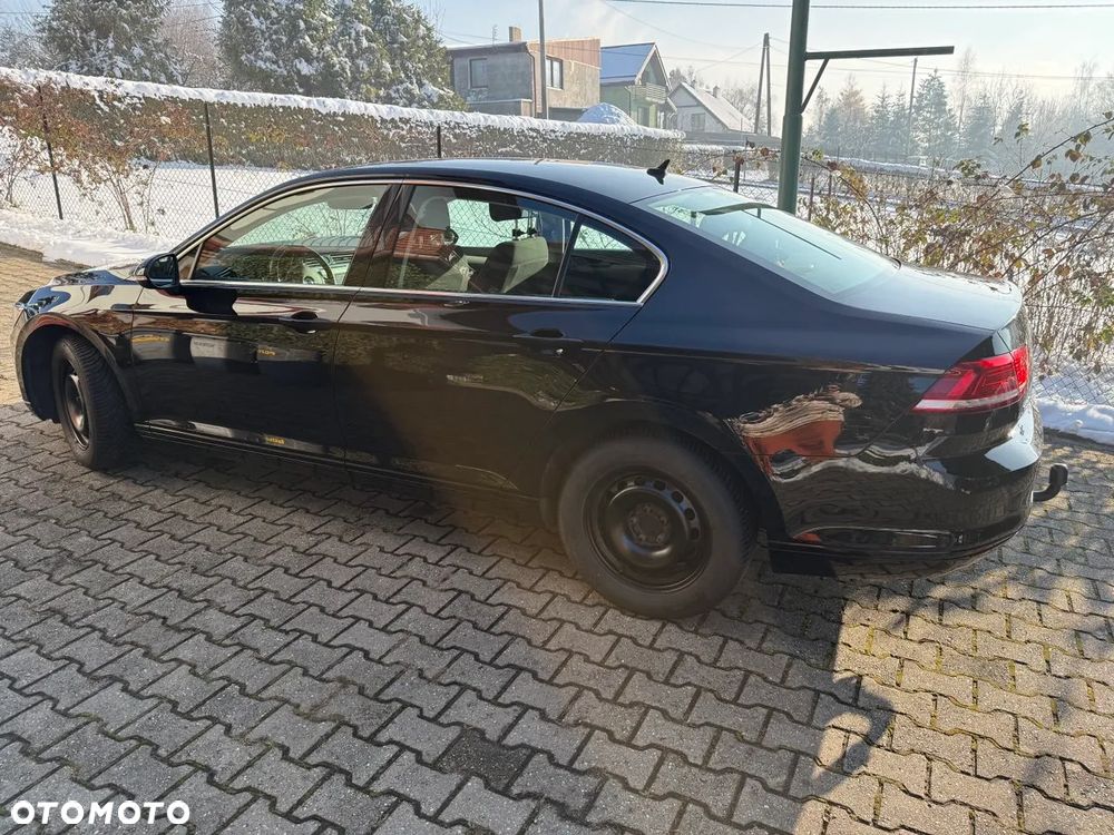 Volkswagen Passat 1.8 TSI BMT Comfortline - 10