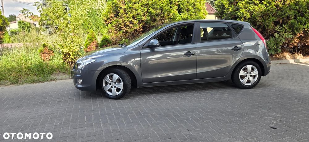 Hyundai i30 1.4 Base EU5 - 7