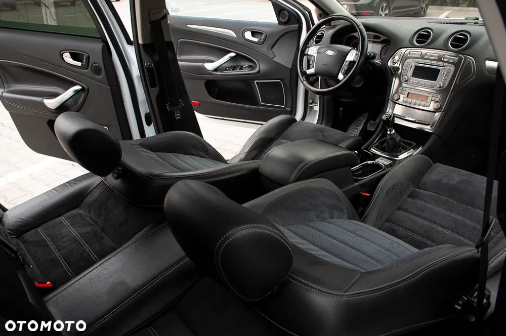 Ford Mondeo 2.0 TDCi Business Edition - 27