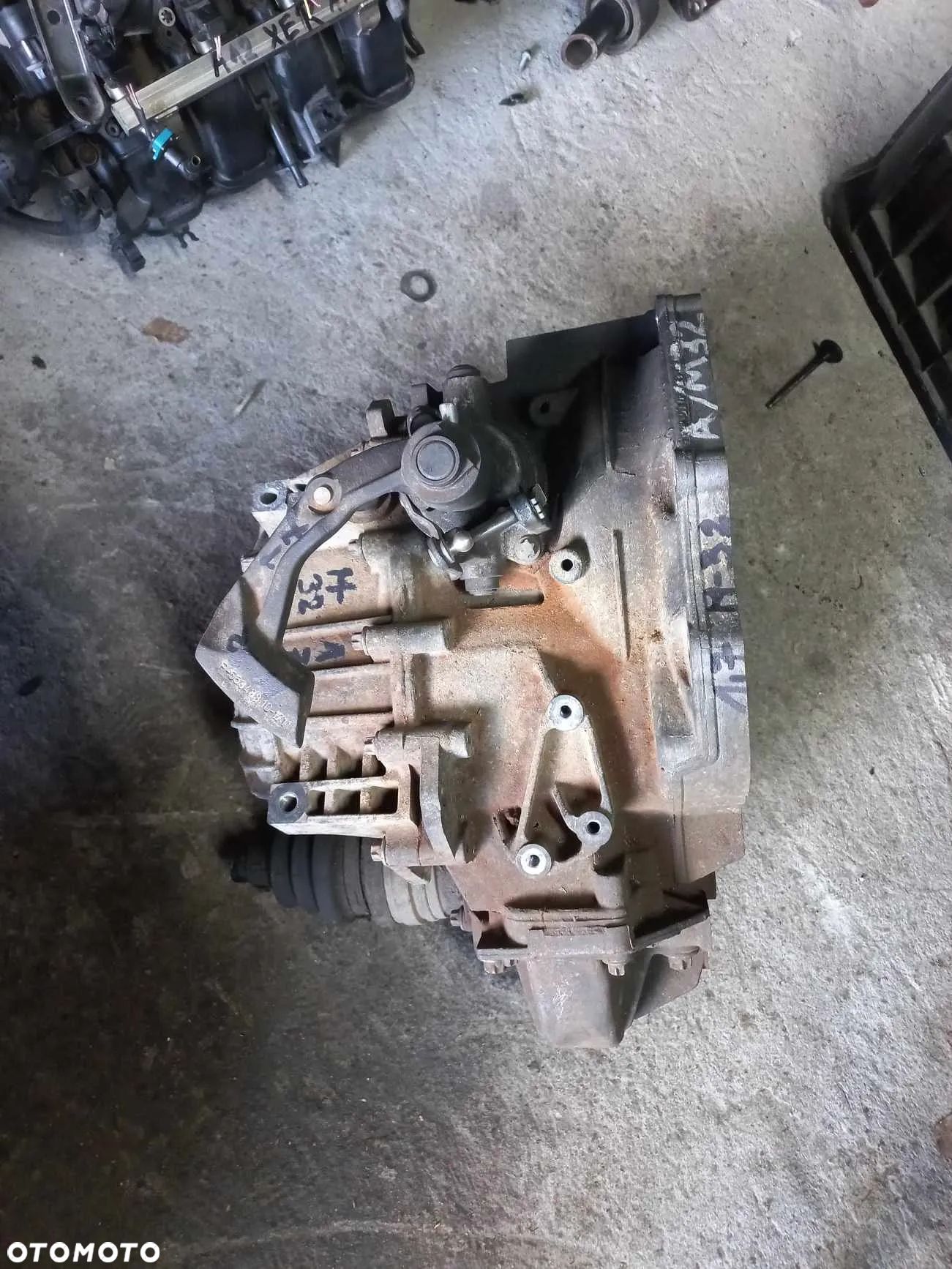 SKRZYNIA BIEGÓW OPEL Astra Vectra Zafira 1.7 CDTI M32 - 1