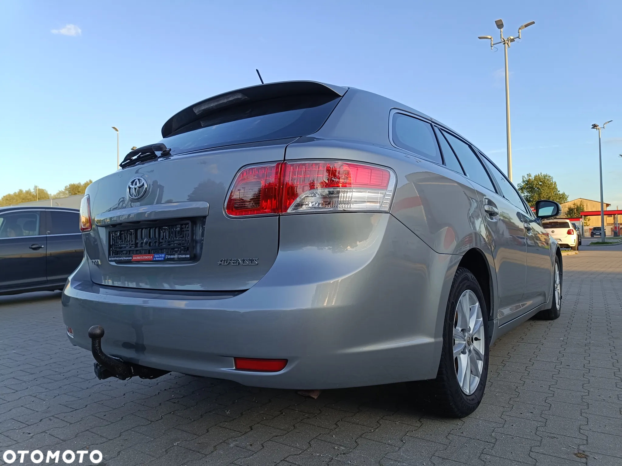 Toyota Avensis 2.0 D-4D Combi Executive - 7